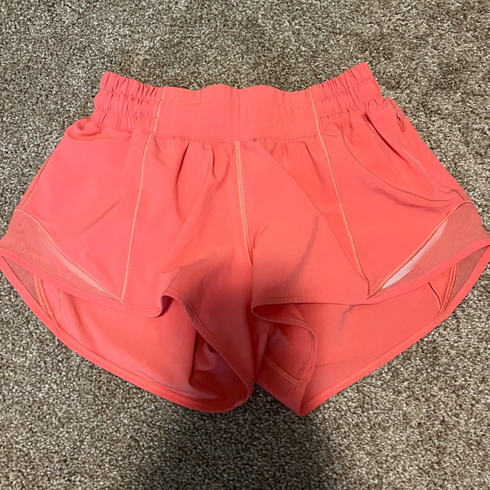 lululemon hotty hots
